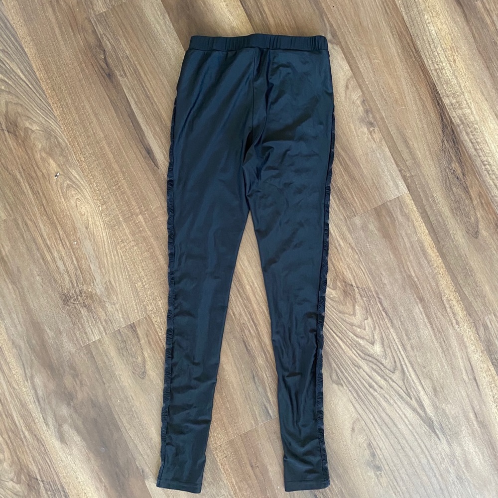 SOLD Side Mesh Leggings - Picture 4 of 6